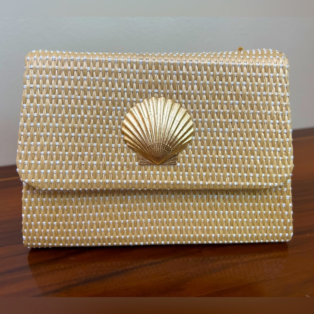 Lisi Lerch Lulu Woven Clutch Bag Gold Scallop - Missing Handle